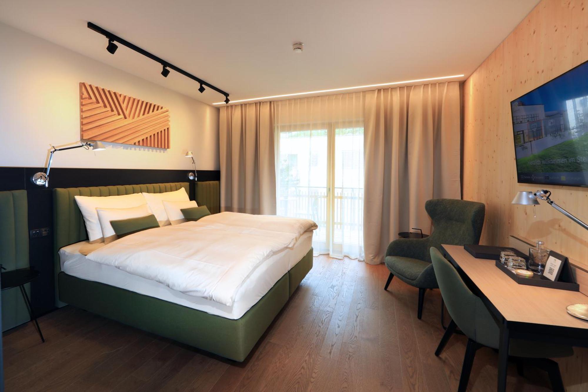Hotel Steiermarkhof Graz - Aus Holz Gebaut, Von Huegeln Gekuesst Eksteriør billede